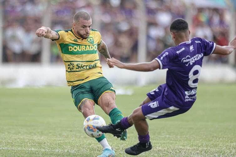 Cuiabá x Primavera ao vivo; onde assistir a final do Campeonato Mato-Grossense neste sábado (29). Imagem: AssCom Dourado