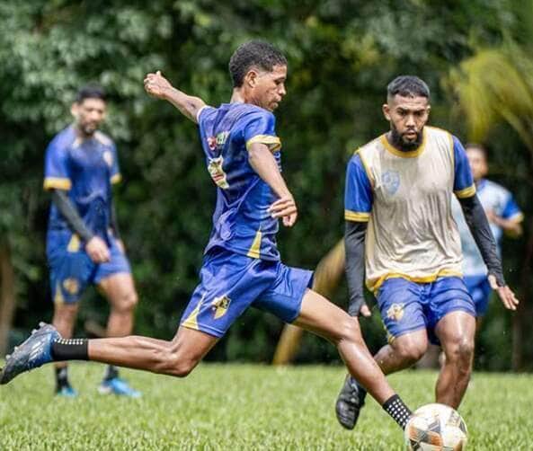 IAPE x Tuntum ao vivo; onde assistir ao jogo desta terça (18) pelo Campeonato Maranhense 2025. Imagem: @rich.alencar