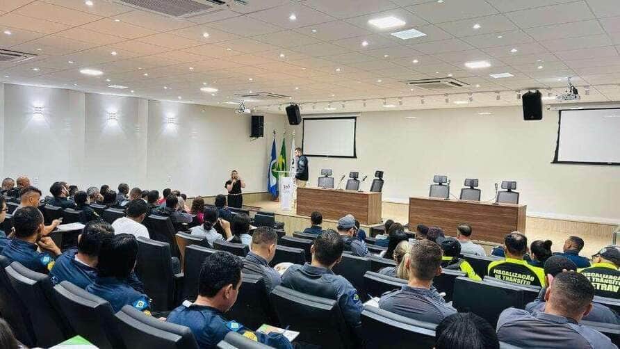 Escola Pública de Trânsito realiza workshop sobre preenchimento de Auto de Infração de Trânsito em Mato Grosso