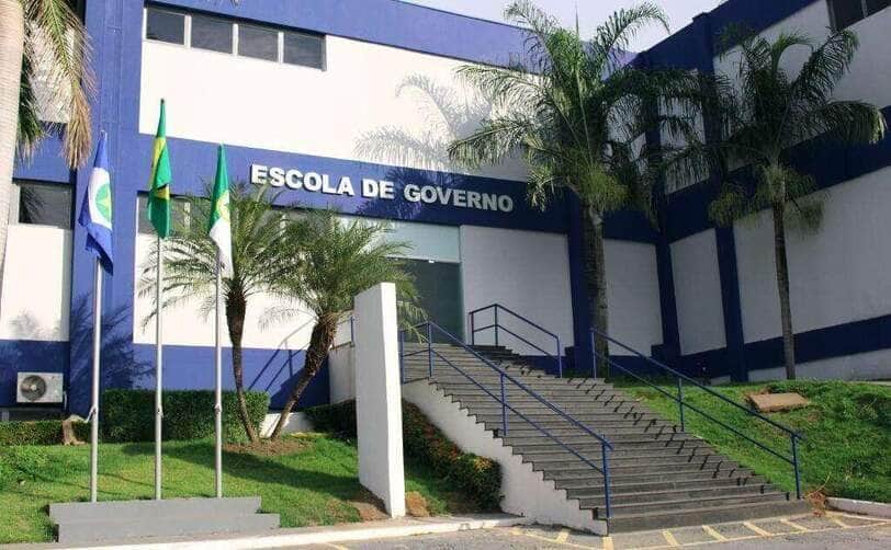 Escola de Governo de Mato Grosso oferta 300 vagas para o curso Noções de Licitação, Contrato e Risco