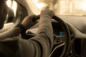 Homem dirigindo,veículo, carro