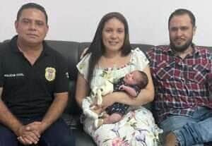 Investigador da Polícia Civil salva bebê de 20 dias engasgado em Mato Grosso