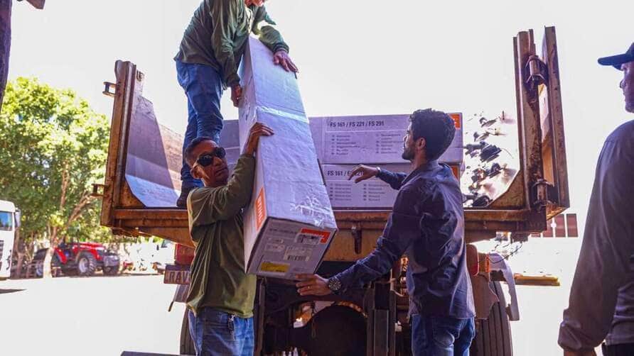 Novos maquinários para manutenção de áreas verdes em Rondonópolis são adquiridos pelo Município