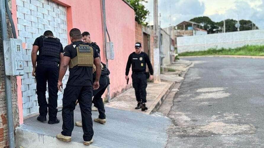 Operação "Falso Profeta" desfaz esquema de extorsão e lavagem de dinheiro liderado por pastor foragido em Mato Grosso