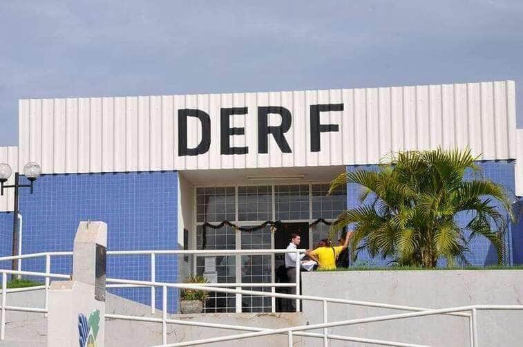 Polícia Civil prende suspeito de furtar objetos em carros utilizando bloqueador de sinal em Cuiabá