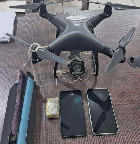 Polícia Penal abate mais um drone e evita entrada de celulares em penitenciária em Rondonópolis