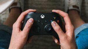 Xbox-Wireless-Controller-920x518.png