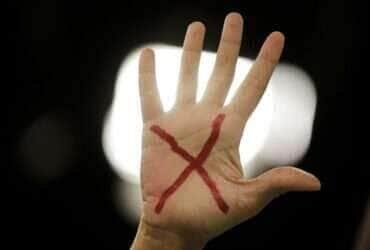 Mulher é morta a facadas pelo companheiro na frente da mãe e da filha em Novo Santo Antônio