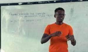 Brasília (DF), 17/01/2025 - Thiago Santos em sala de aula. Programa Mais professores. Foto: Thiago Santos/Arquivo Pessoal