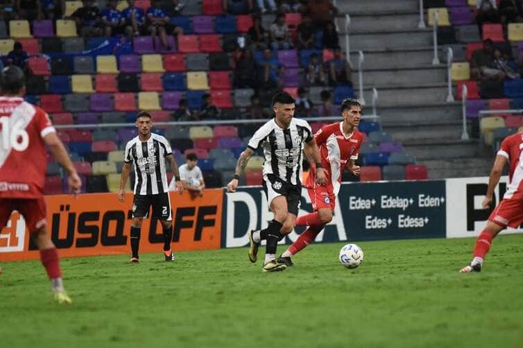 Central Córdoba x LDU Quito: onde assistir, escalações e tudo sobre o confronto na Libertadores. Imagem: Divulgação Central Córdoba