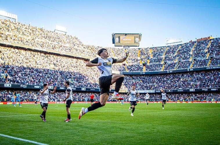 Valencia x Sevilla: onde assistir, escalações e tudo sobre o jogo da LaLiga. Imagem: Divulgação LaLiga