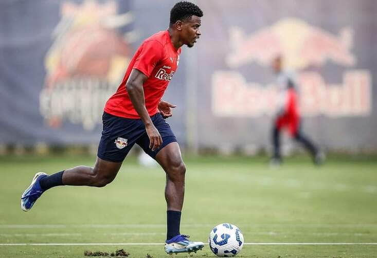 Bragantino x Botafogo: Saiba onde assistir ao vivo, prováveis escalações e tudo sobre o jogo pela 3ª rodada do Brasileirão 2025. Imagem: Ari Ferreira/RB Bragantino