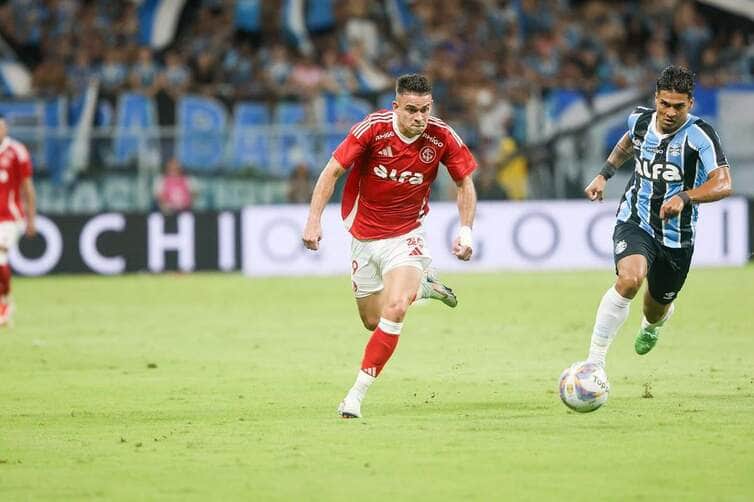 Gre-Nal 447: Onde assistir, escalações e tudo sobre o clássico entre Grêmio e Internacional. Imagem: Ricardo Duarte/SCI