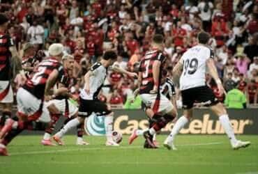 Vasco x Flamengo: onde assistir ao vivo, prováveis escalações e tudo sobre o clássico no Maracanã. Imagem: Matheus Lima/CR Vasco