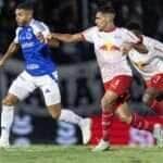 Palestino x Cruzeiro: onde assistir, horário e escalações do jogo decisivo pela Sul-Americana 2025. Imagem: Caique Coufal/Cruzeiro