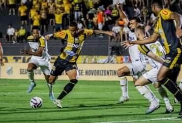 Novorizontino x Athletico-PR: Onde assistir, escalações e detalhes do duelo pela Série B. Imagem: Higor Basso/Novorizontino