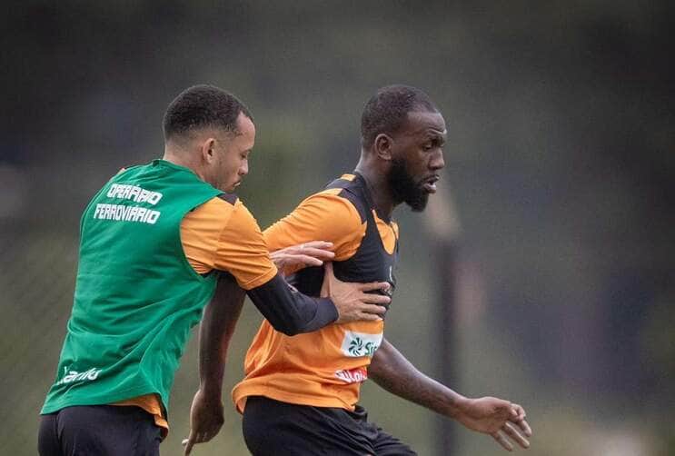 Operário-PR x Goiás: Onde assistir, escalações e tudo sobre o duelo decisivo pela Série B. Imagem: @andreoito OFEC