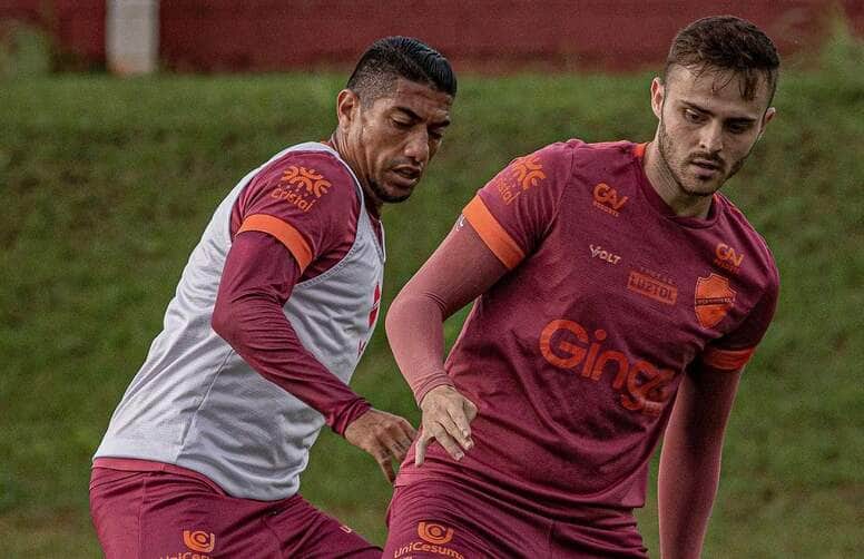 Vila Nova x Paysandu: Onde assistir, escalações e tudo sobre o duelo da 2ª rodada da Série B. Imagem: @betocorreaphoto