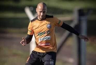 Operário-PR x Vasco: Saiba onde assistir ao vivo, escalações e tudo sobre o duelo pela Copa do Brasil. Imagem: @enzobinotto • OFEC