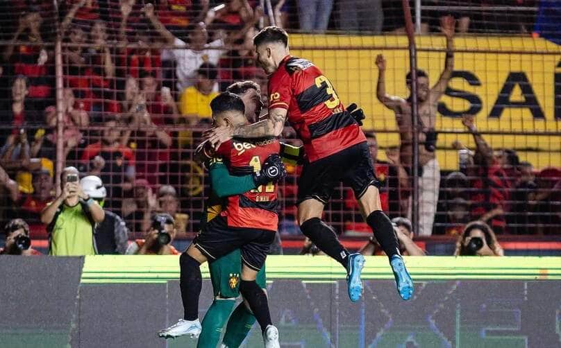 Sport x Palmeiras neste domingo pelo Brasileirão 2025: onde assistir, escalações e clima de decisão na Ilha do Retiro. Imagem: @paulopaivafoto @sportrecife