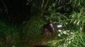 Vítima foi identificada como Messias Souza da Costa, de 33 anos; veículo ficou completamente destruído