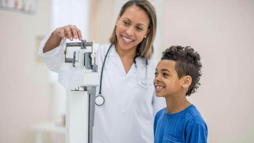 Beneficiários do Bolsa Família de Rondonópolis devem realizar pesagem obrigatória para não perder o benefício