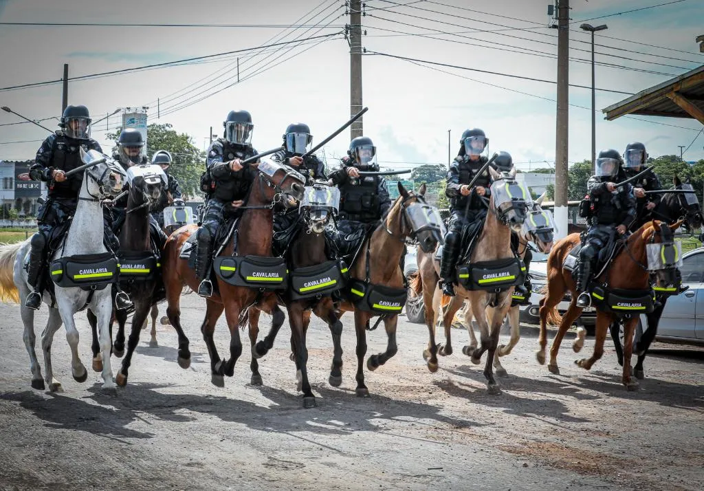Operação Centauro reforça segurança no Centro Histórico de Cuiabá