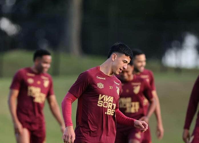 Novorizontino x Athletico-PR: Onde assistir, escalações e detalhes do duelo pela Série B. Imagem: Duda Matoso athletico.com.br Novorizontino x Athletico-PR: Onde assistir, escalações e detalhes do duelo pela Série B. Imagem: Duda Matoso athletico.com.br