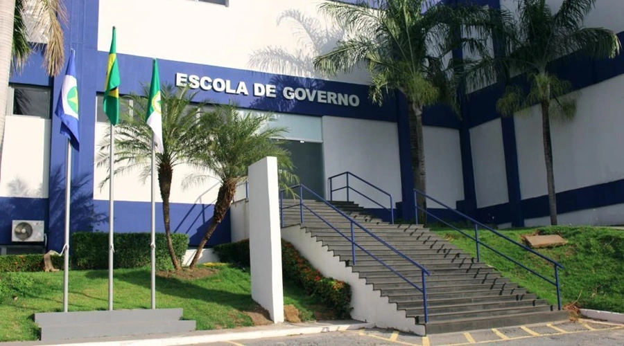 Curso gratuito oferece 300 vagas para capacitação em políticas públicas em Mato Grosso