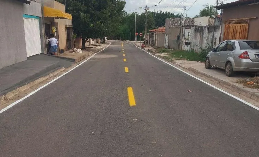 Governo investe R$ 64 milhões para asfaltar bairros em Cuiabá