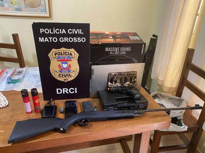 Operação em cuiabá mira adolescente que ameaçava mulheres nas redes sociais