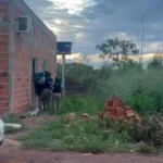 Reféns resgatados: Polícia cerca casa e prende criminoso armado em Mato Grosso