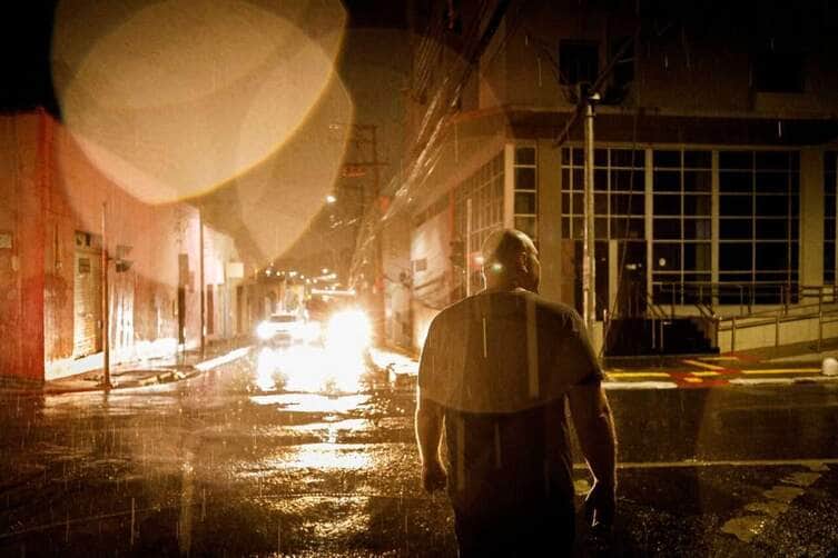 Prefeito de Cuiabá culpa lixo irregular por agravamento de alagamentos após chuva intensa