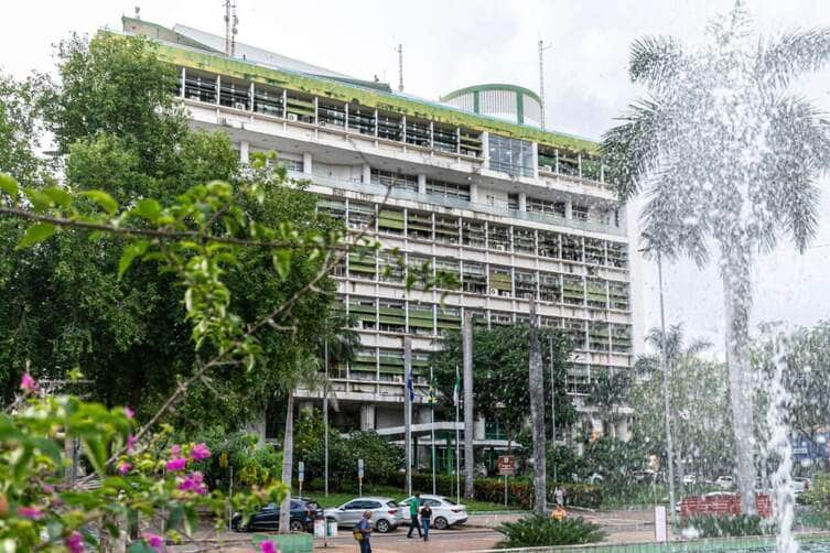 Prefeito de Cuiabá sanciona lei que cria nova agência de regulação de serviços públicos