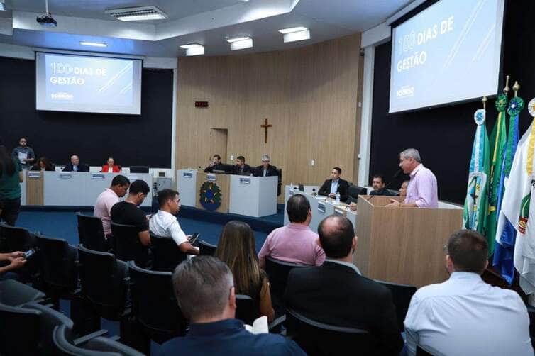 Prefeito de Sorriso apresenta relatório dos 100 dias de gestão na Câmara de Vereadores