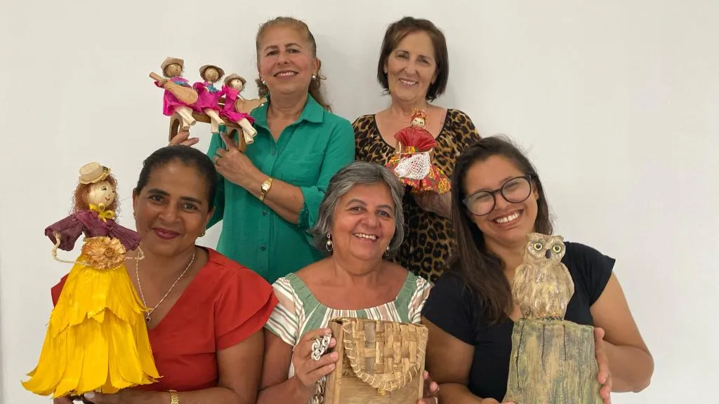 Projeto cultural leva oficinas de artesanato a comunidades de Mato Grosso