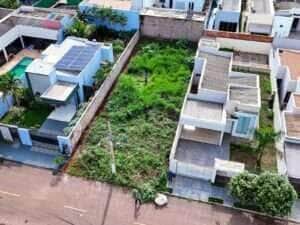 Prefeitura de Rondonópolis começa a limpar terrenos sujos e a mandar conta para proprietários