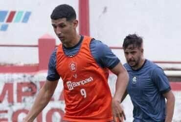 Remo x Coritiba: onde assistir, escalações e tudo sobre o duelo de invictos pela Série B. Imagem: Samara Miranda/Ascom Remo