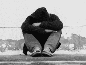 Cuiabá é a 20ª capital com mais denúncias de violência contra moradores de rua no Disque 100