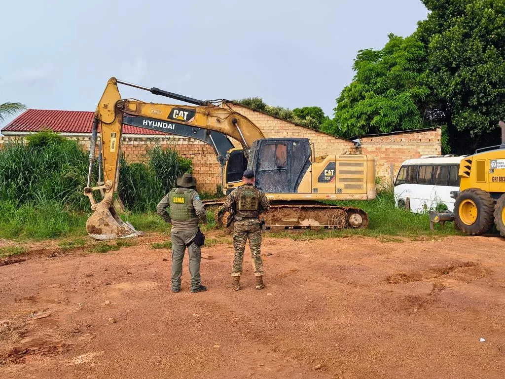 Fiscalização ambiental flagra extração ilegal de minérios em quatro municípios de Mato Grosso