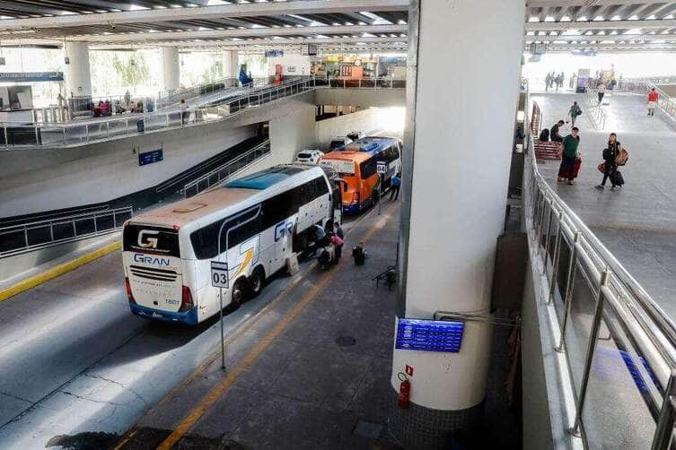 Terminal Rodoviário de Cuiabá adota tecnologia para informar passageiros em tempo real