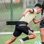 Vitória x Grêmio: Saiba onde assistir ao vivo, prováveis escalações e detalhes do confronto pelo Brasileirão. Imagem: Victor Ferreira EC Vitória