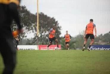 Bahia x Ceará: onde assistir, escalações e detalhes do duelo nordestino pelo Brasileirão 2025. Imagem: @therafao