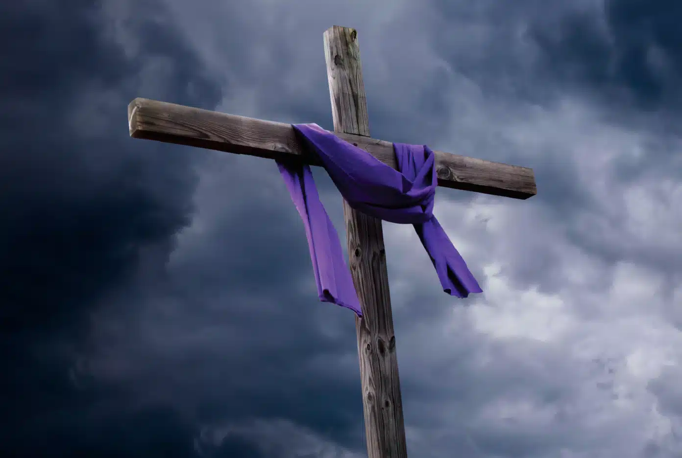 Espetáculo da Paixão de Cristo é apresentado na Arena Pantanal com entrada gratuita em Cuiabá