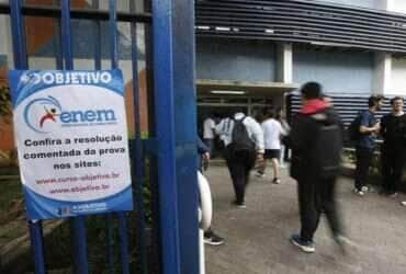 São Paulo (SP), 10/11/2024 - Estudantes  no segundo dia de provas do ENEM na UNIP Vergueiro em São Paulo. Foto: Paulo Pinto/Agência Brasil
