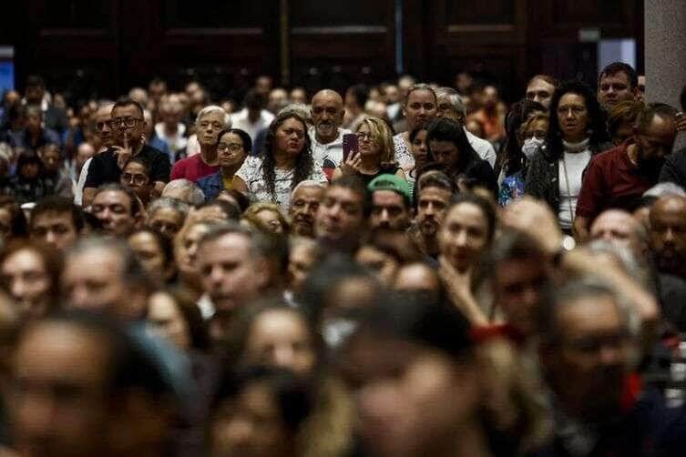 Paulo Pinto/Agência Brasil SSão Paulo (SP), 21/04/2025 - Missa em em homenagem ao Papa Francisco, na Catedral da Sé. Foto: Paulo Pinto/Agência Brasil