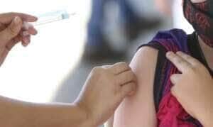 Vacinação de crianças contra a covid-19  na UBS 5 de Taguatinga Sul