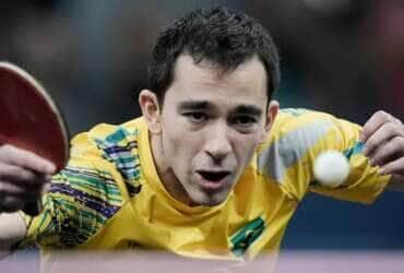 2024.07.31 - Jogos Olímpicos Paris 2024 - Tênis de Mesa Masculino. O atleta Hugo Calderano, do Brasil, joga oitavas do tênis de mesa. Foto: Alexandre Loureiro/COB.