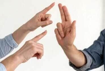 Inclusão pela comunicação: Central de libras atende 65 mil pessoas em Mato Grosso