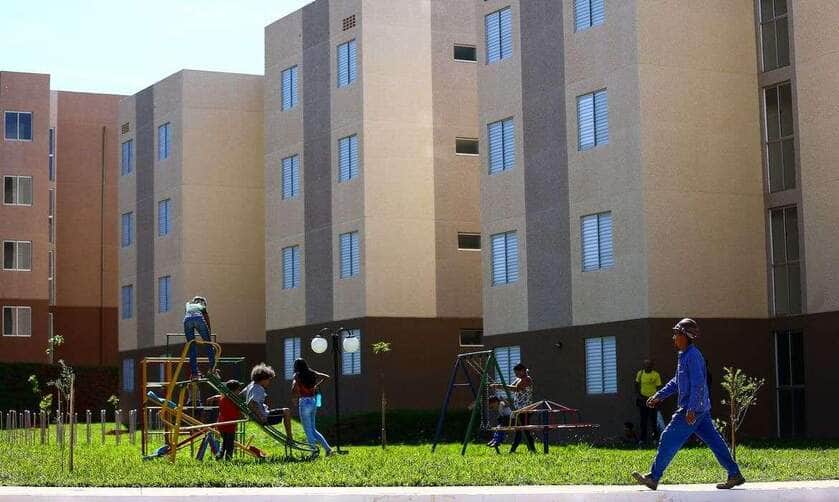 Entrega de 528 novas moradias do programa de habitação de interesse social do Governo Federal, em São Sebastião, Distrito Federal